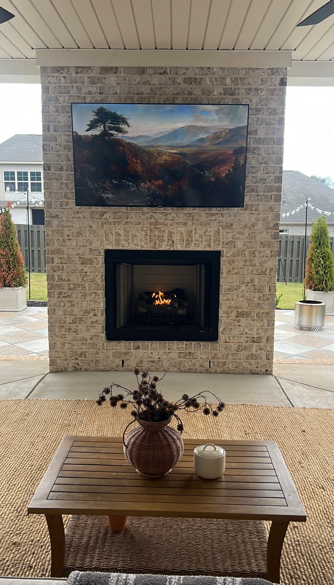 #ad Our porch is officially the place to be on game days 🍂 Thanks Roku and Target for making it so easy - the 65” Hiro Roku TV is a great value price without sacrificing quality, simple to use, and packed with fun features for the whole family to enjoy 😊

 #RokuPartner #TargetPartner #Target

#LTKFamily 

#LTKHoliday #LTKGiftGuide