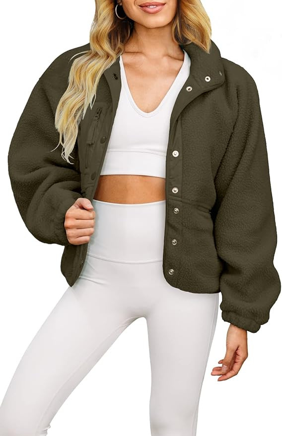 Panadila Women's Causal Fuzzy Sherpa Jackets Long Sleeve Button Down Shacket Warm Coat Outwear wi... | Amazon (US)