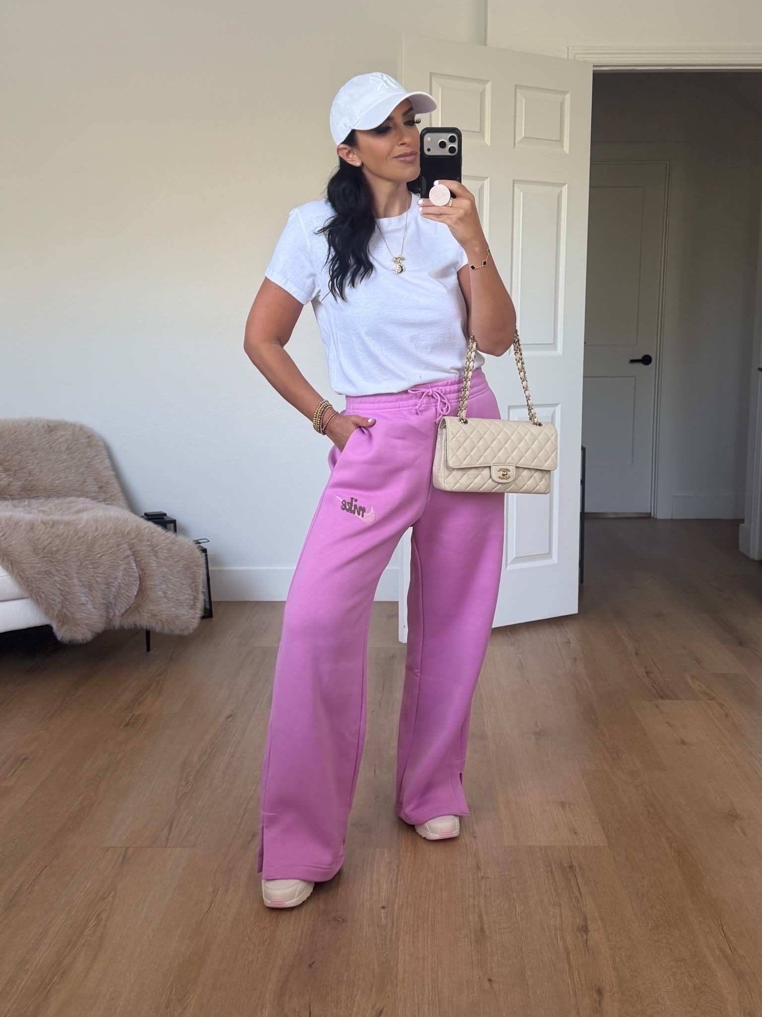 Nike sportswear phoenix fleece women’s high waisted wide leg logo pants wearing size medium 

Extra 20% off with code lastshot