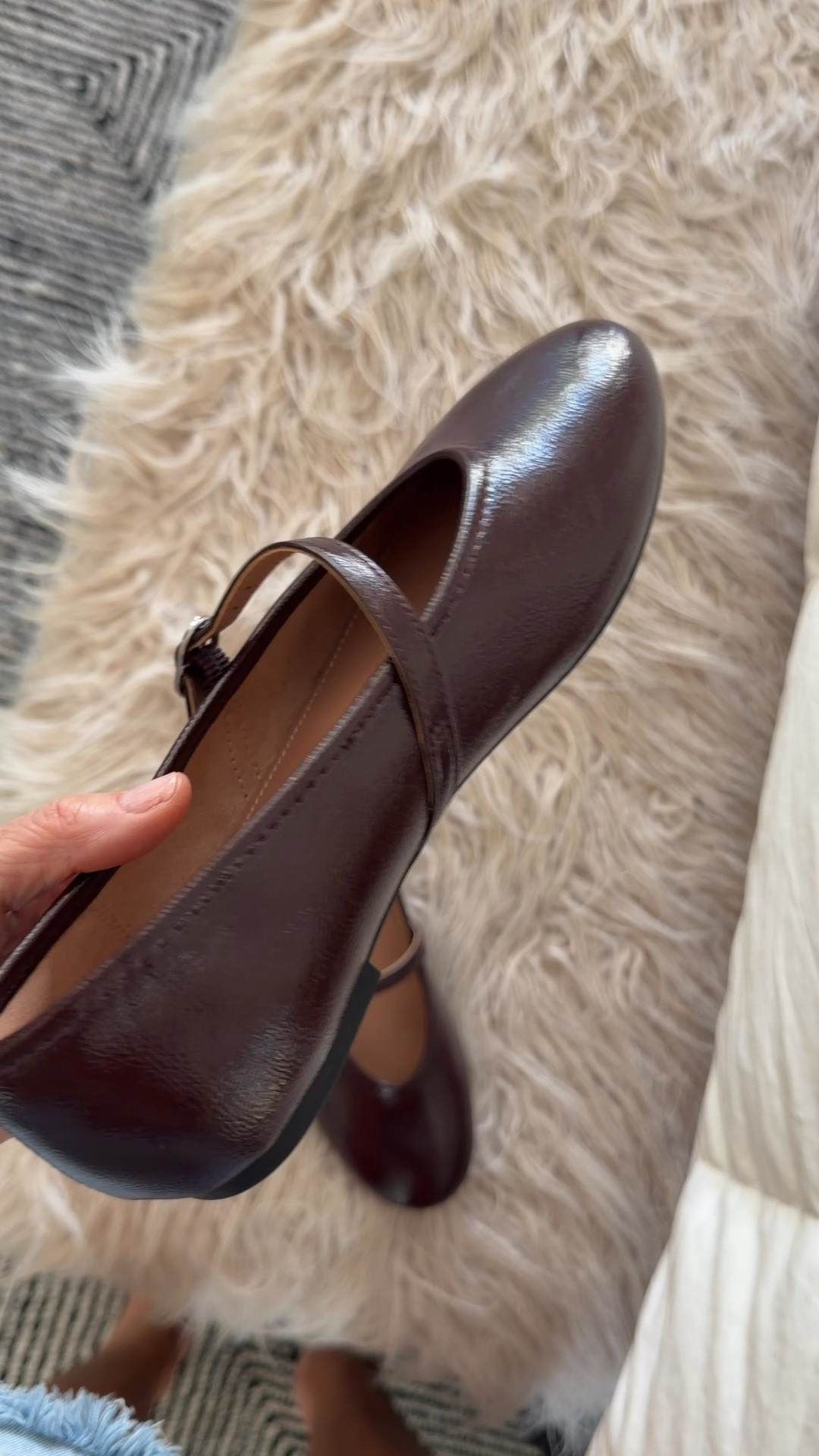 Can’t believe these Mary Janes are less than $20 👀 shown in the color burgundy but available in others as well. If between sizes, I recommend sizing up.

#LTKOver40