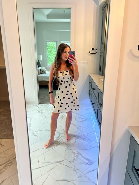 The perfect summer date night dress! Wearing an XS, but could have gone down a size to XXS, runs a bit big.

summer dress, date night dress, polka dots 

#LTKStyleTip #LTKParties
