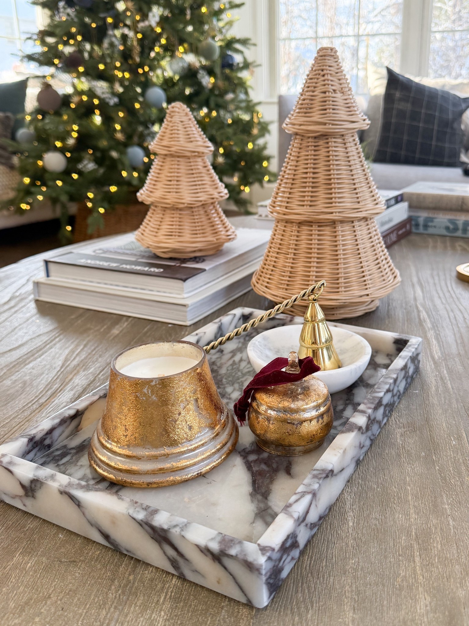 This marble tray is one of my favorite Amazon home finds of the year! Perfect for candles, perfume, jewelry or soap. Would make a great last-minute gift!! 

#LTKFindsUnder100 #LTKHome #LTKGiftGuide