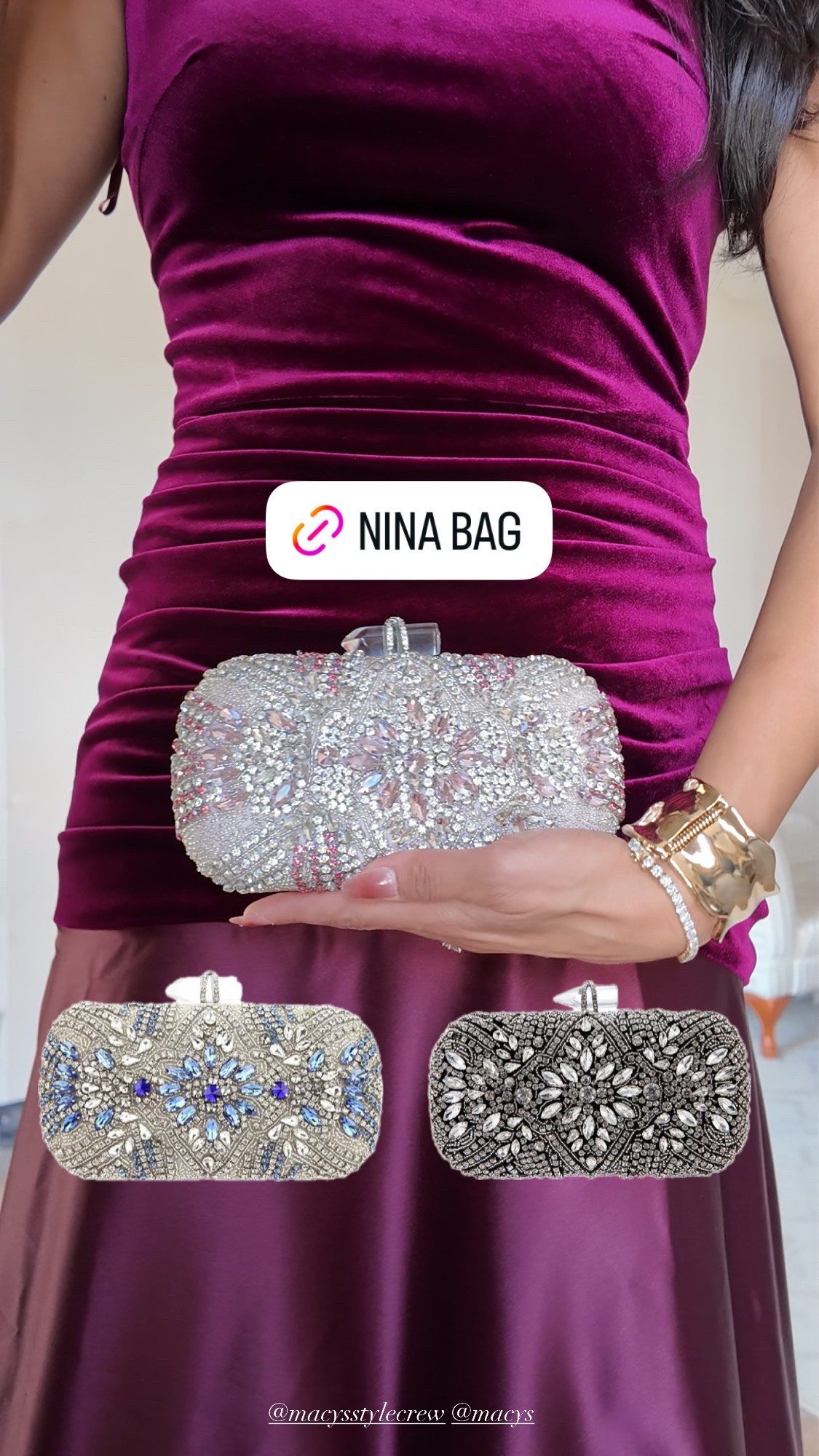 The cutest clutch for the holidays. Add a little Sparkle to any outfit. ￼