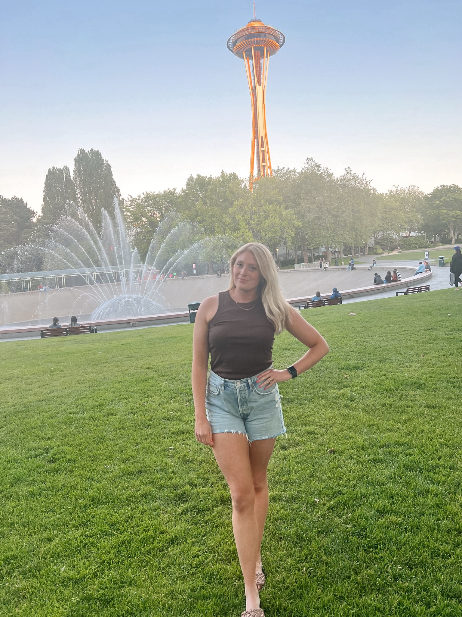 summertime 🤎🥥🐚

Madewell, brown tank top, jean shorts, summer outfit, summer fashion, casual outfit, neutral outfitt

#LTKStyleTip