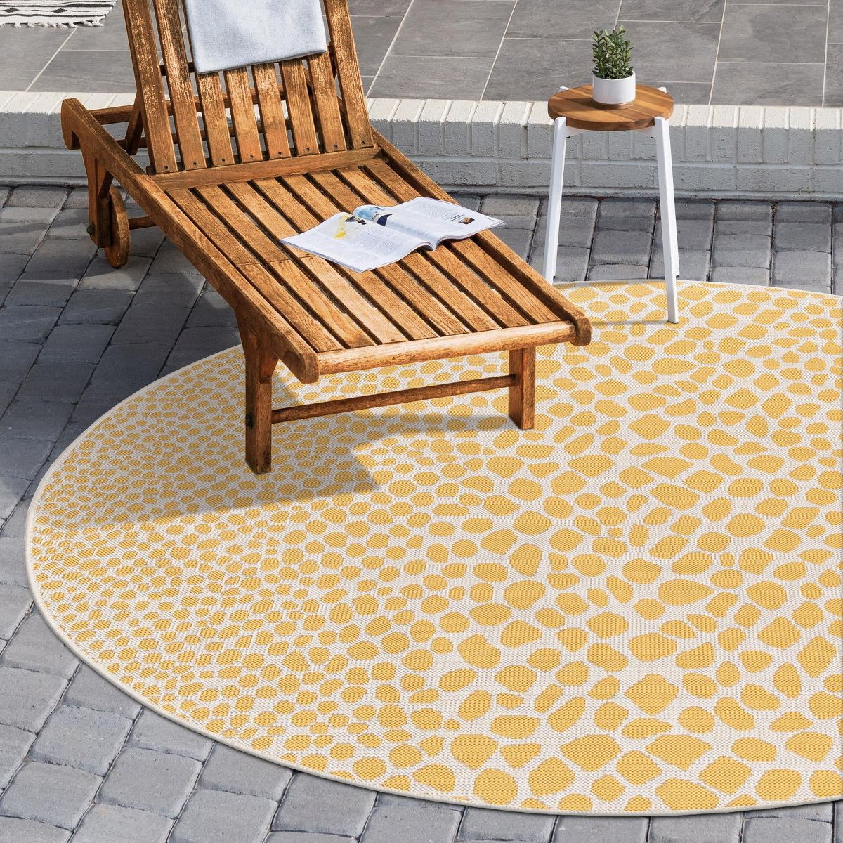 Jill Zarin 4' 0 x 4' 0 Round Indoor/Outdoor Yellow Ivory Area Rug | Target