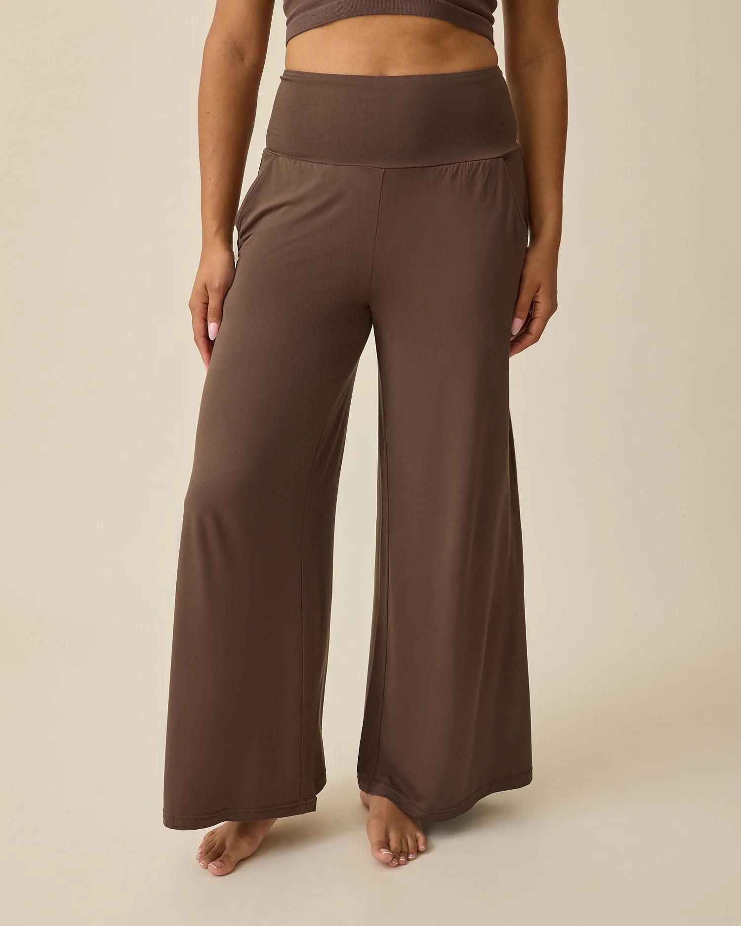 Bamboo Wide Leg Maternity & Postpartum Lounge Pant | Black - Kindred Bravely | Kindred Bravely
