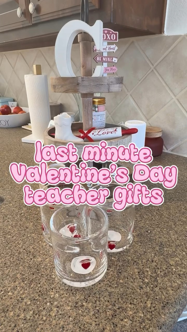Last Minute Valentine’s Day teacher gift idea 💌✨

This cutie anthro-inspired cup from @target + little self care goodies because teachers deserve the sweetest things 🥹💕

#valentinesgift #teachergift #lastminutegiftideas #targetfinds #lifestyle