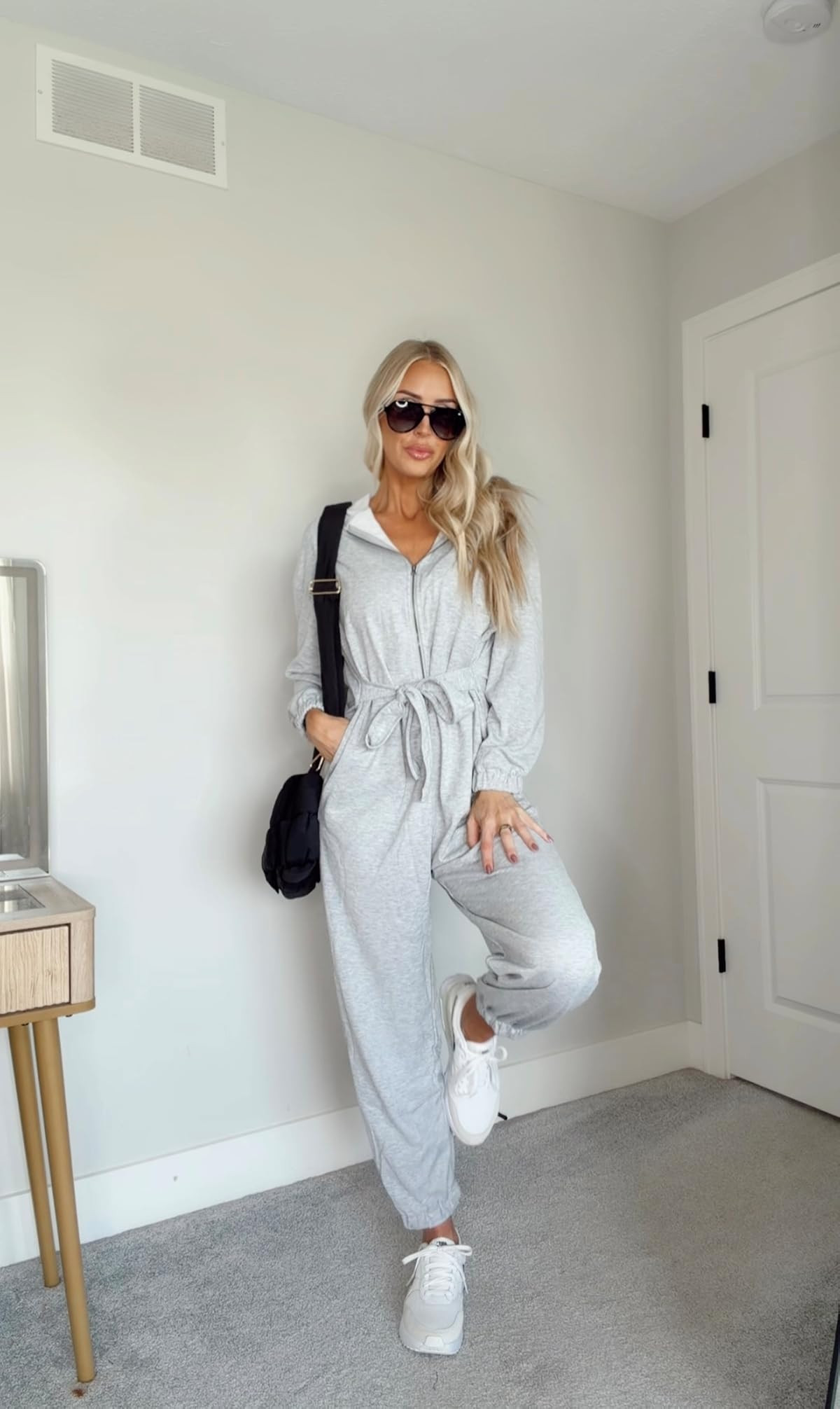Loving my new Amazon style finds! Perfect for a comfy yet stylish look. 🌟 

 #LTKCon #LTKootd #LTKmomlife