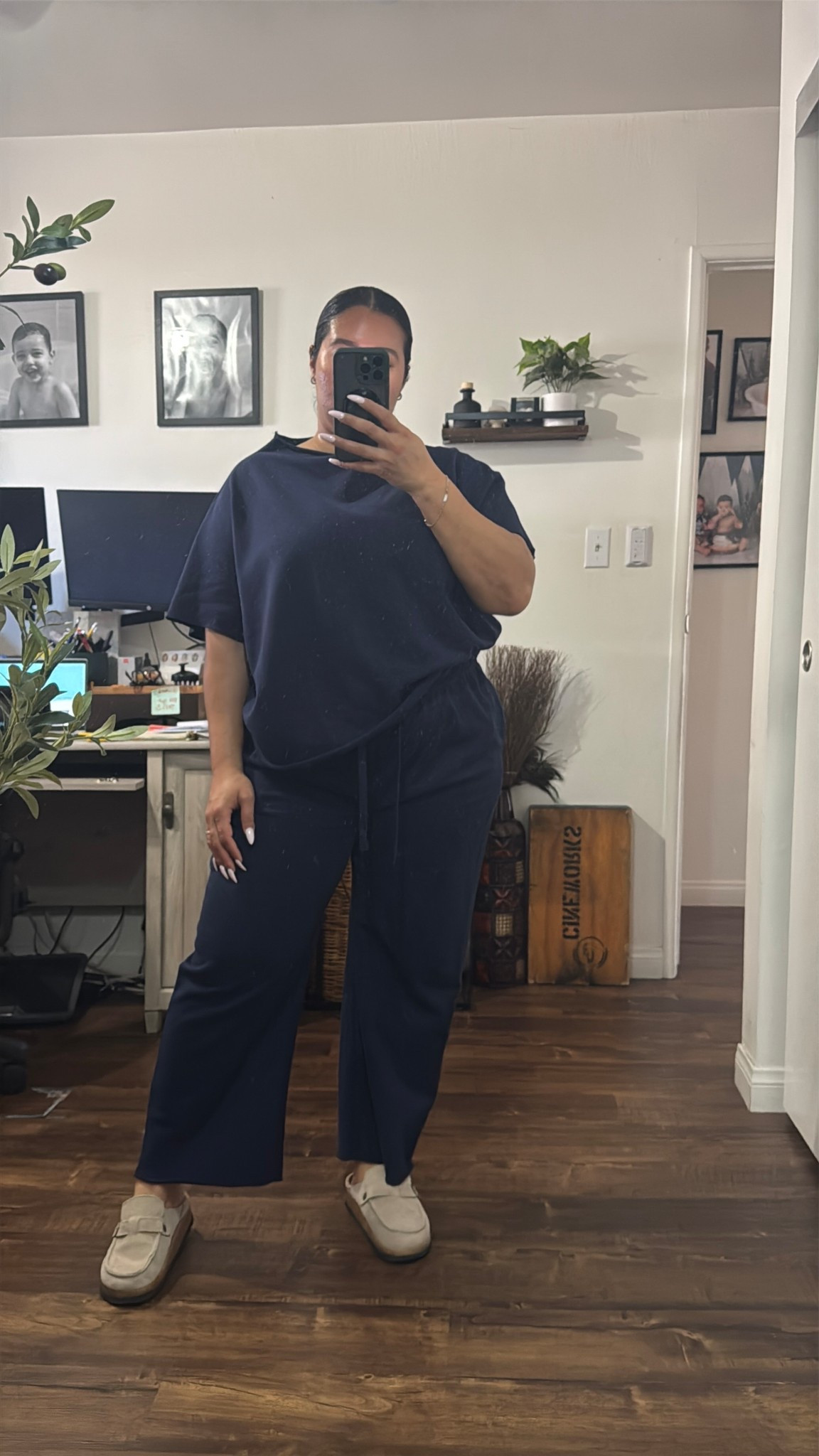 Easy outfit I’m wearing to run around and do errands. I love a matching set. 

This set is so comfortable and tummy friendly. 

Matching set- large 

Casual outfit 
Spring outfit 
Midsize outfit 
Midsize fashion 
Curvy fashion
Mom outfit 
Amazon outfit 
Amazon sale 
Errands outfit 
Weekend outfit 
Easy outfit 

#LTKootd #LTKmomlife #LTKMidsize