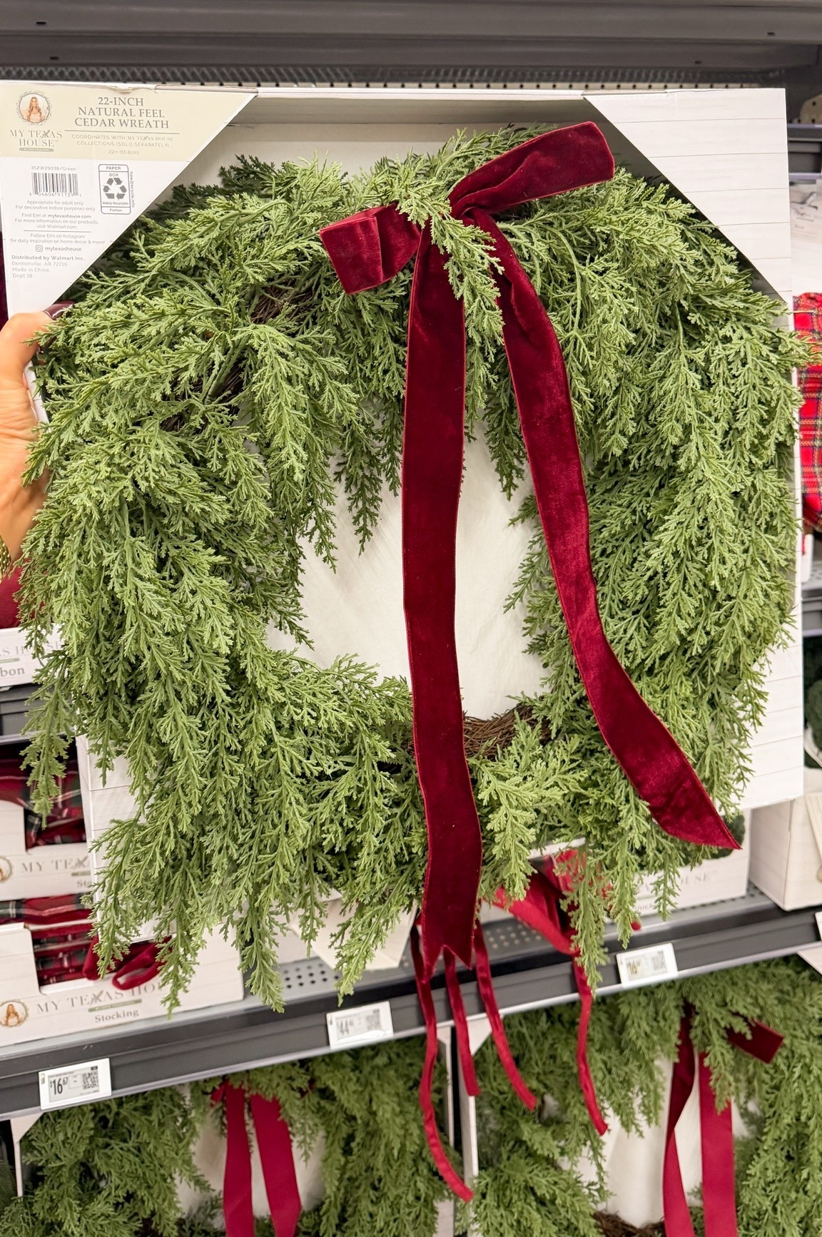 Walmart home finds for the Holidays 🤩🎄

#walmart #christmas