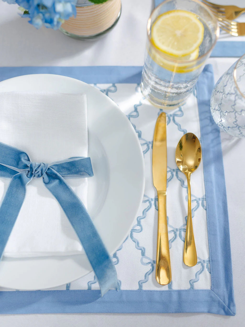 Reversible Placemats | Bow Trellis - Set of 4 | Mary Square