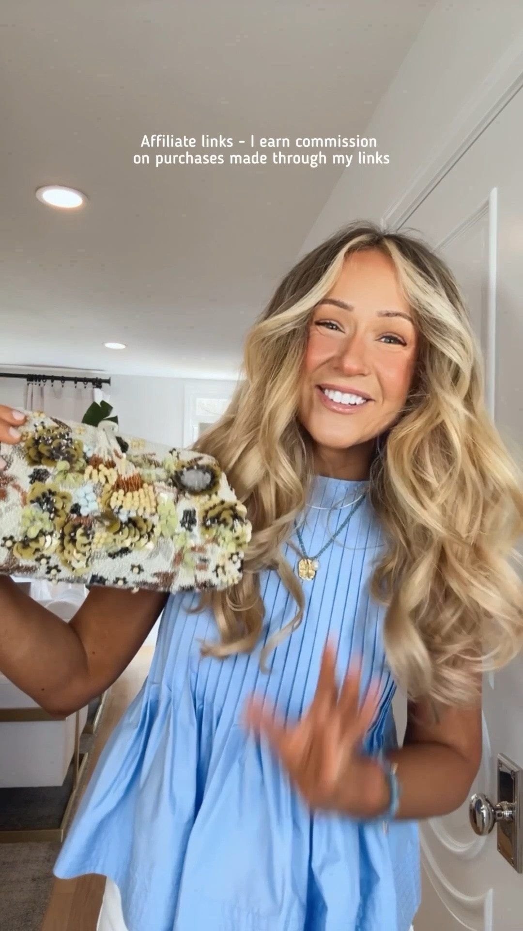 Affiliate links - I earn commission on purchases made through my links | Walmart top, Zara jeans, spring fashion, cute top and jeans outfit 