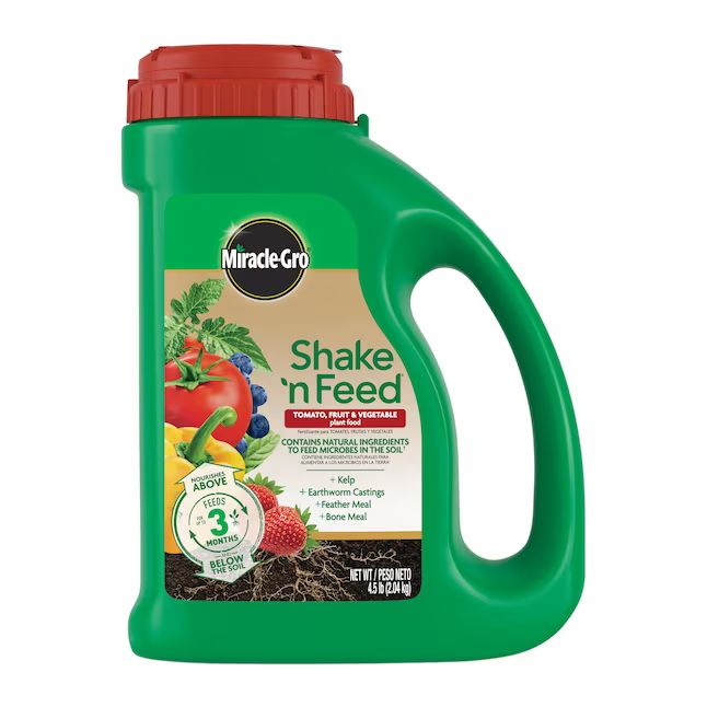 Miracle-Gro Shake 'N Feed Tomato, Fruit and 4.5-lb Granules Vegetable Food | Lowe's