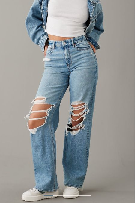 Tall girl friendly wide leg distressed jeans 



#LTKSeasonal #LTKFindsUnder100 #LTKMidsize