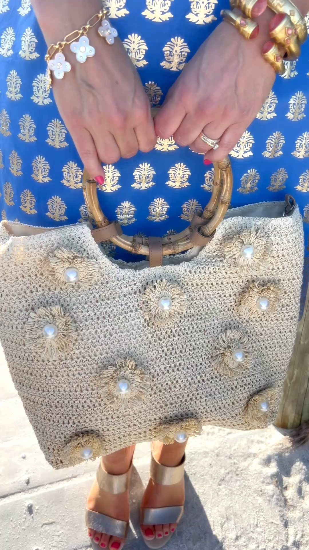 If you’re looking for an affordable straw tote bag, look no further! This amazon bag is adorable. Love the bamboo handles. Great attention to details on this bag under $30!

Also, pick up these Julie Vos bracelets. They are such statement pieces!! 


#LTKSeasonal #LTKOver40 #LTKWorkwear #LTKTravel #LTKgrwm #LTKootd #LTKMidsize #LTKSwim #LTKvlog
