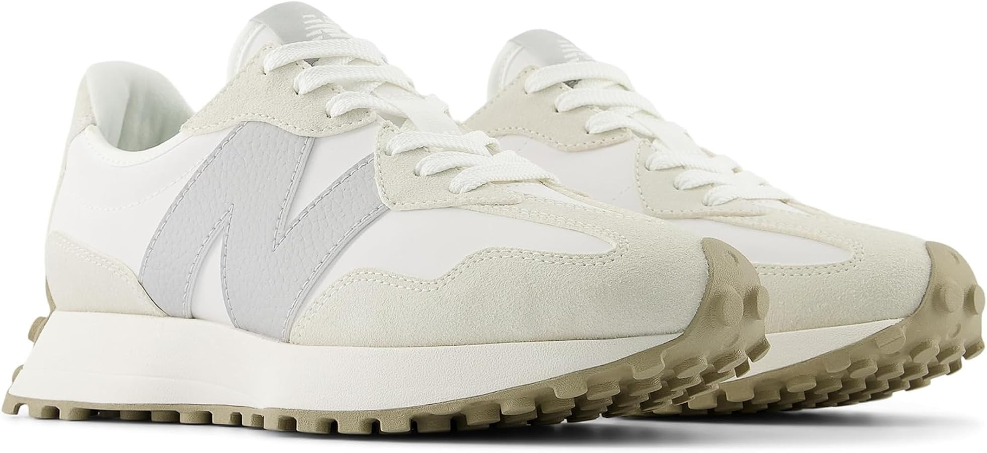 New Balance Womens 327Sneaker | Amazon (US)