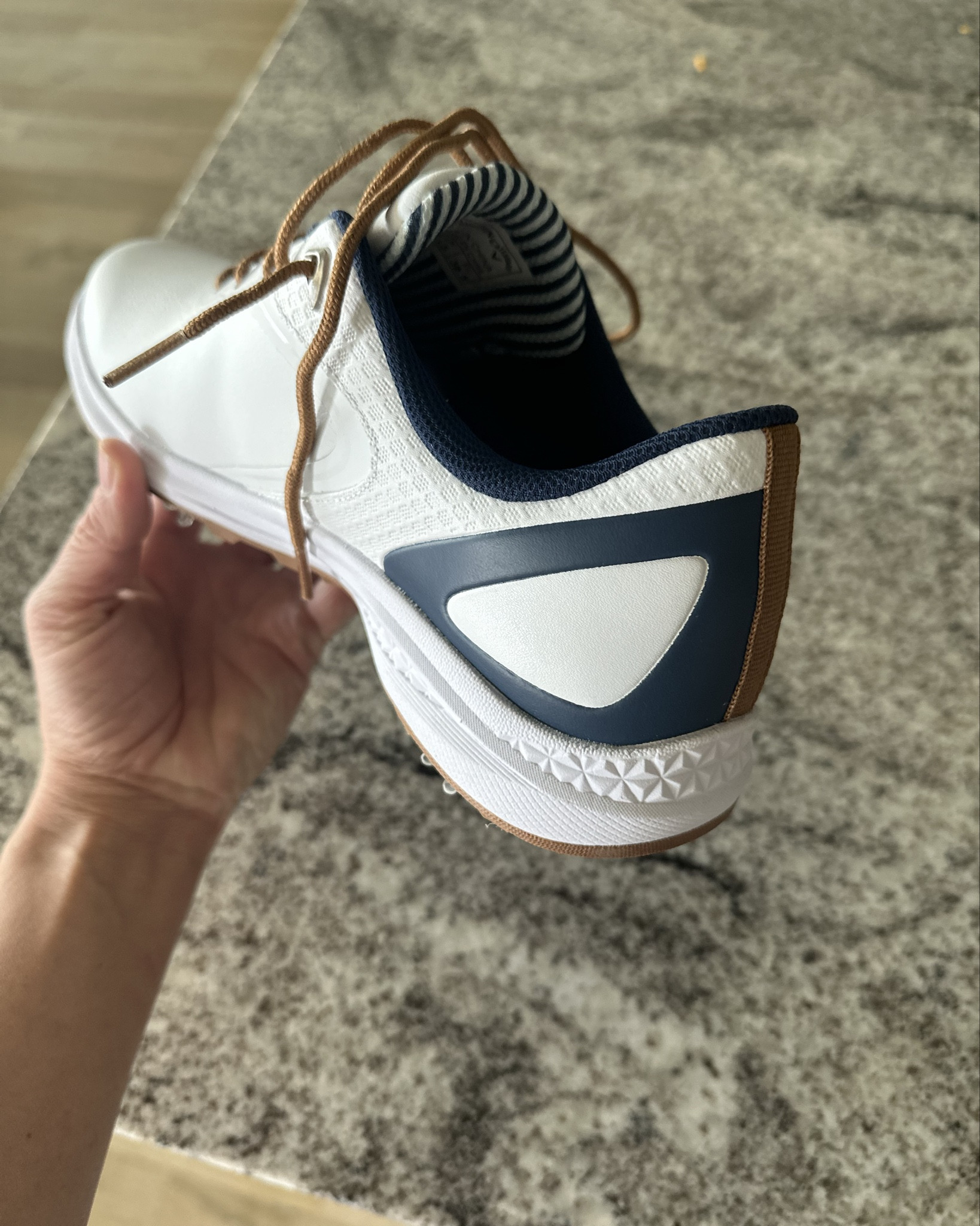 Another golf appreciation post ⛳️🏌🏽‍♀️ 
My husband got me new golf shoes! I’m ready for the Olympics now!!! 
These fit TTS 👌🏼

#LTKActive