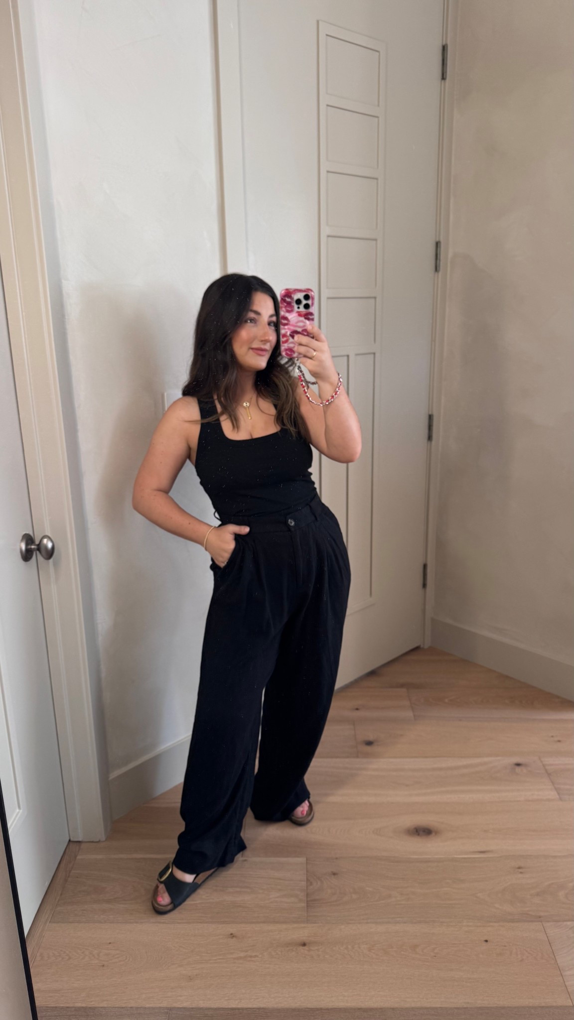 OOTD! 

I’m obsessed with these tanks I’m going to be wearing these so much!! 

Cotton blend ribbed square neck tank 
Size small

Linen pants size 27 short 

5’0” 140lbs 

#LTKSaleAlert #LTKootd #LTKPetite