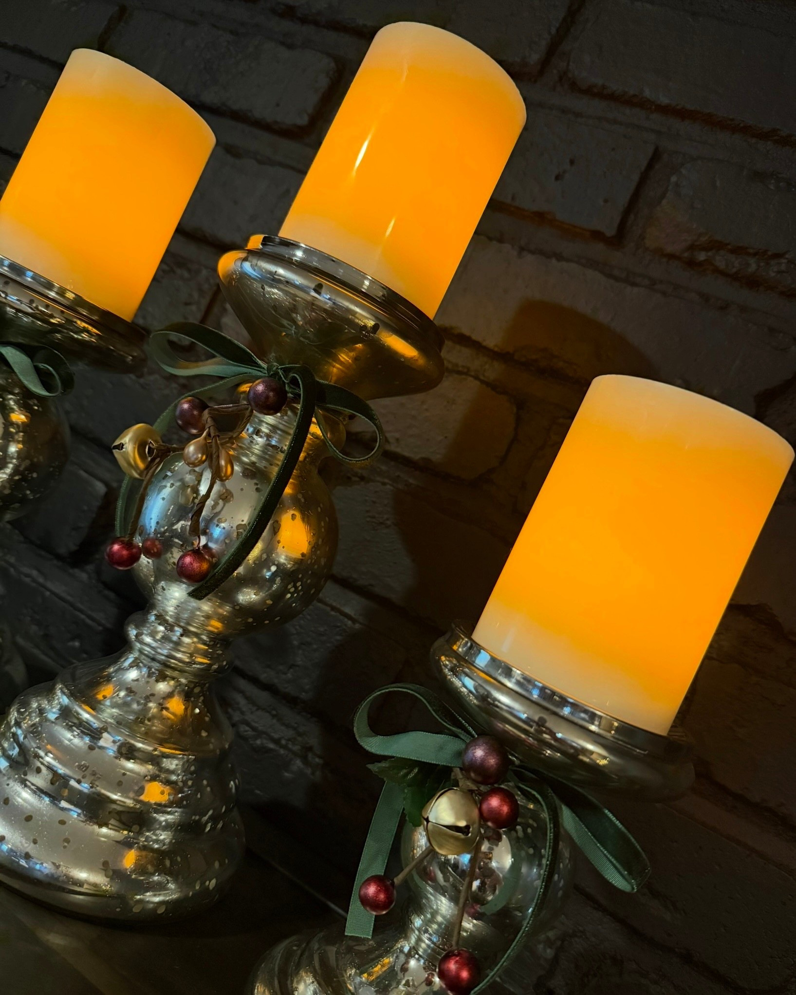 Slowing but surely creating that Ralph Lauren Christmas bedroom of my dreams. 


#LTKHoliday #LTKFindsUnder50 #LTKHome