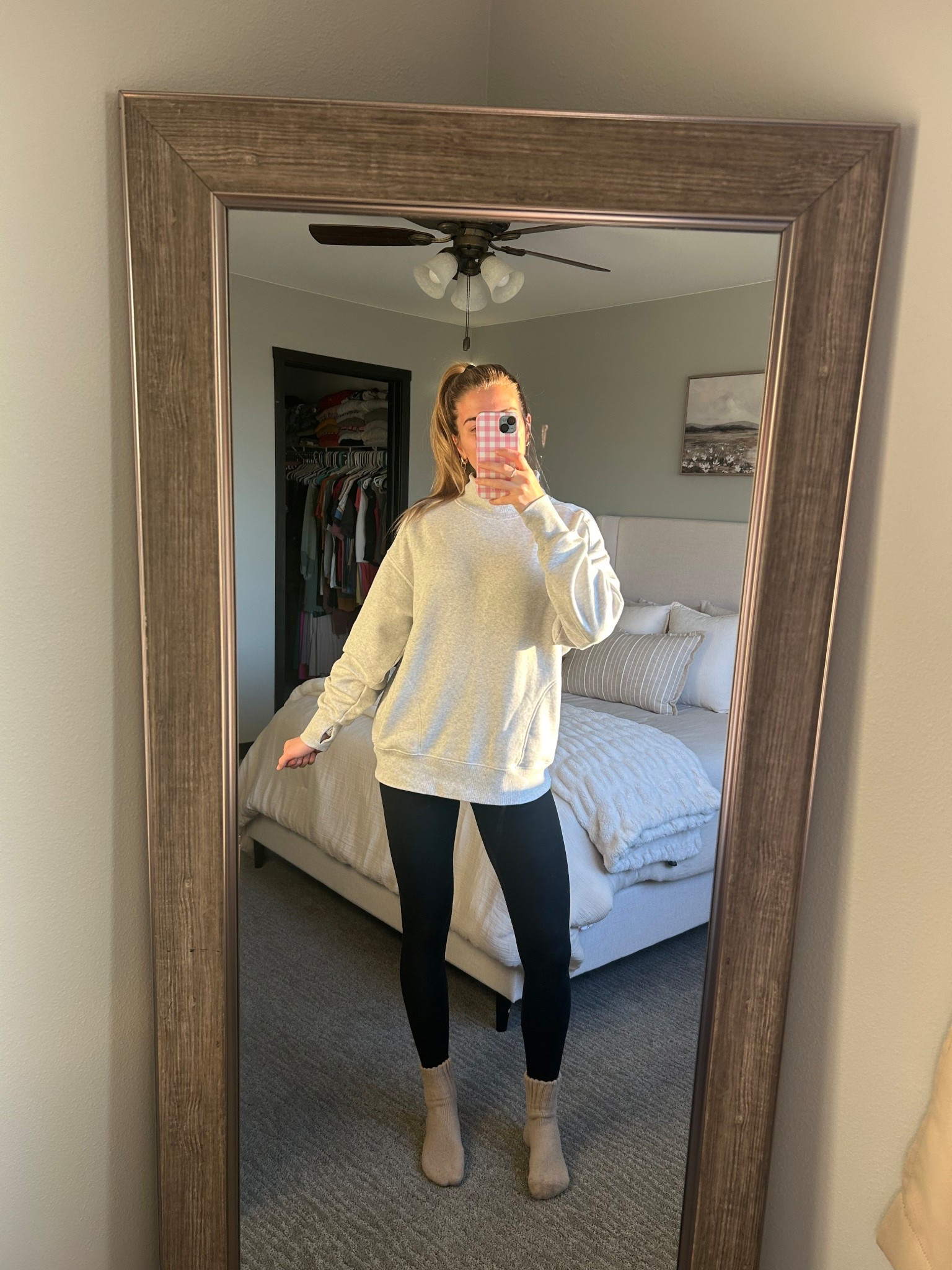 comfy & cozy #womensfashion #fashion #aerie #shop #loungee

#LTKFindsUnder50 #LTKActive #LTKGiftGuide