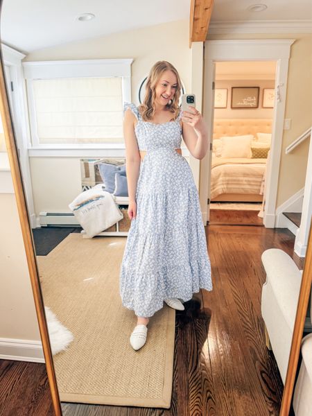 Looking for a great summer outfit for an event? Maybe a bridal shower attendee or a graduation party? I love this cutout maxi dress. It’s currently in limited sizes, but I linked a bunch of cute options that are super similar!

Graduation dress, wedding guest dress, summer outfit, Bridal shower dress, spring maxi dress 

#LTKWedding #LTKFindsUnder100 #LTKSeasonal