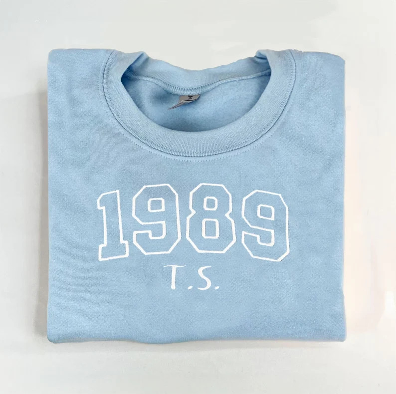 1989 Embroidered Crewneck Unisex Sweatshirt Country Girl Crew - Etsy | Etsy (US)