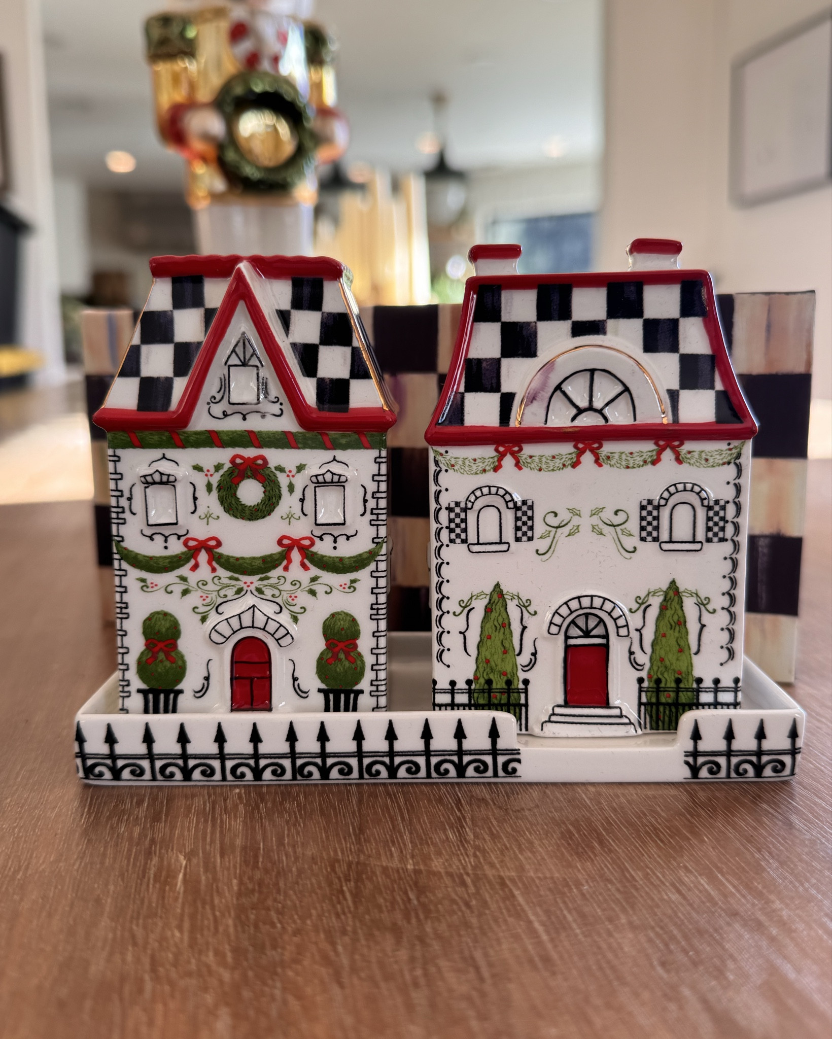 I love a tiny house anything and these salt and pepper shakers are to die for!! 

#LTKdayinmylife #LTKHoliday #LTKGiftGuide