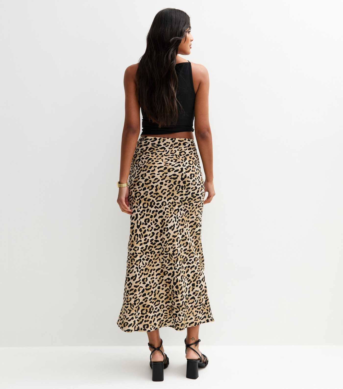 Brown Leopard Print Midi Skirt | New Look | New Look (UK)