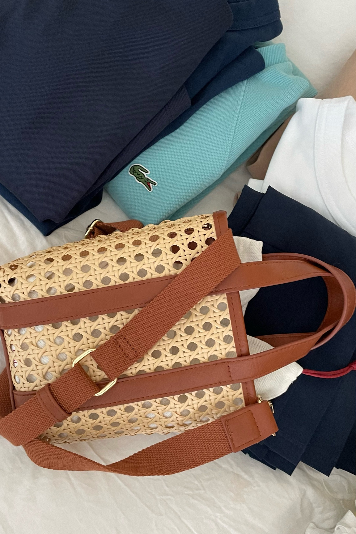 This easy crossbody is so good. And, guys, it is $20. 

#targetfinds #targetdoesitagain #caning #target 

#LTKSeasonal #LTKfindsunder50 #LTKstyletip