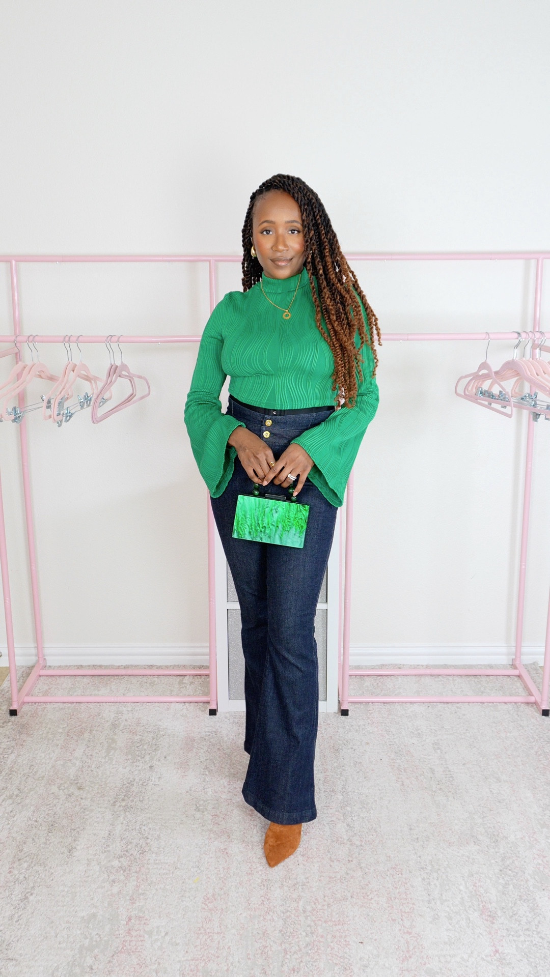 Shopping you closet is much more rewarding with the right accessories. I love a cute emerald acrylic purse and cognac bootie moment. Not only is it elevated and cute with minimal jewelry, but the right hairstyle definitely adds that chefs kiss. 

Dressing down is super easy with a good mule and purse combo too. 

Which do you prefer? A more relaxed  look or an elevated style?

#LTKStyleTip