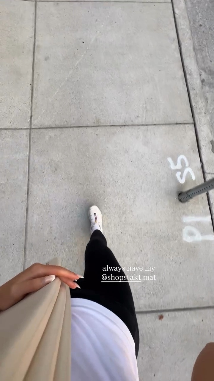 always have my @shopstakt mat

#LTKActive