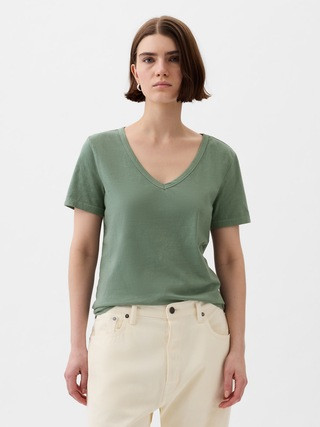 Organic Cotton Vintage V-Neck T-Shirt | Gap (US)