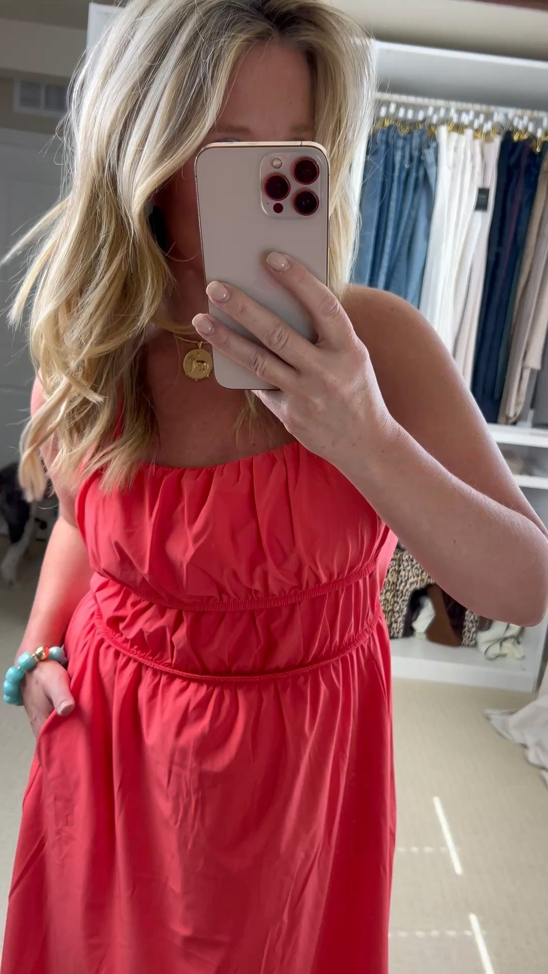 ✨Tap the bell, save and ❤️ for over 40 fashion, midlife style, midsize fashion and luxury looks for less. 

Hot? Everything 
 clings? Start here....

👑 Helping you look good, feel good.-Lindsey Denver   Check back daily for belly-friendly style, confidence, and Outfit Physics™.

#LTKOver40 #LTKMidsize #LTKPlusSize