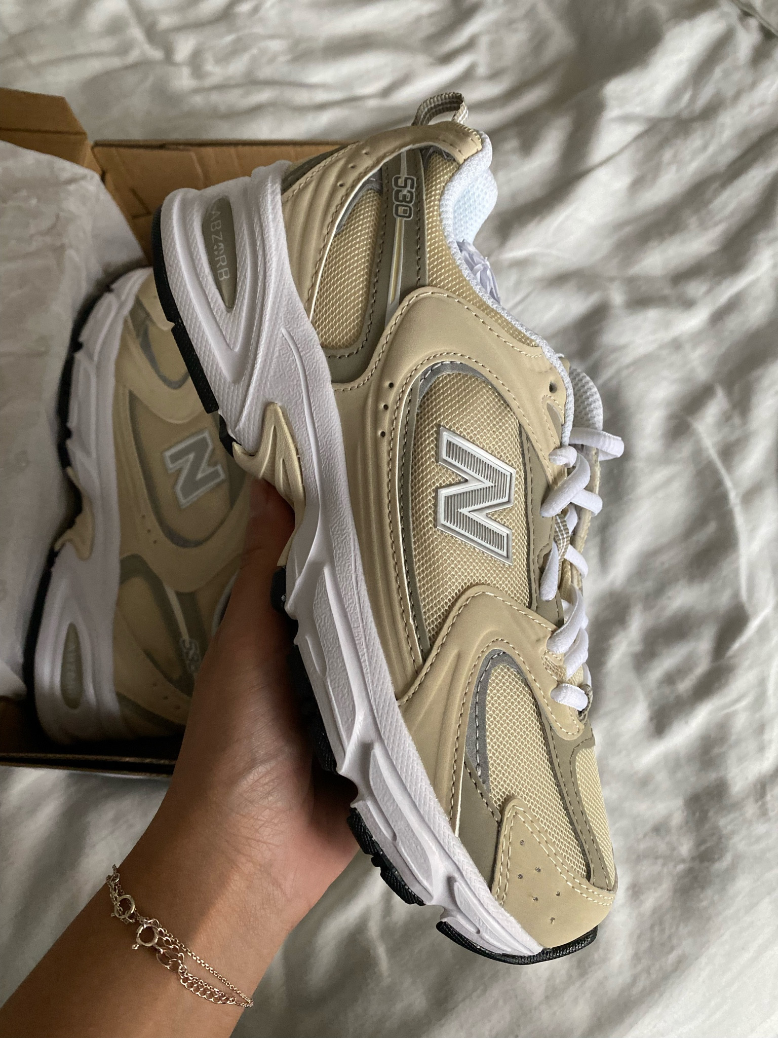 Love me a pair of neutral tone sneakers 🥰

#LTKU #LTKstyletip #LTKfit