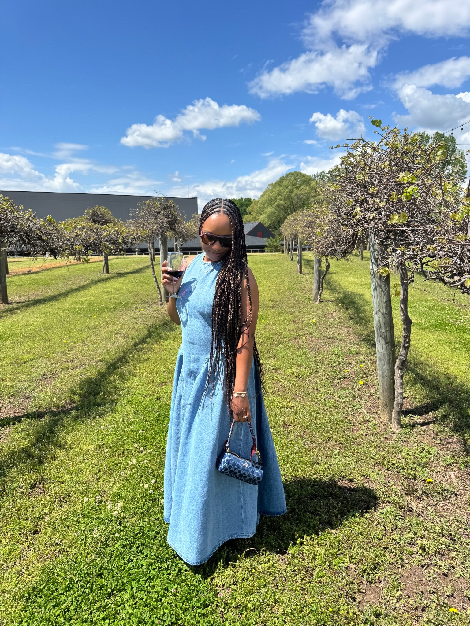 Weekend at the winery 🤍
Nothing like an all denim moment  