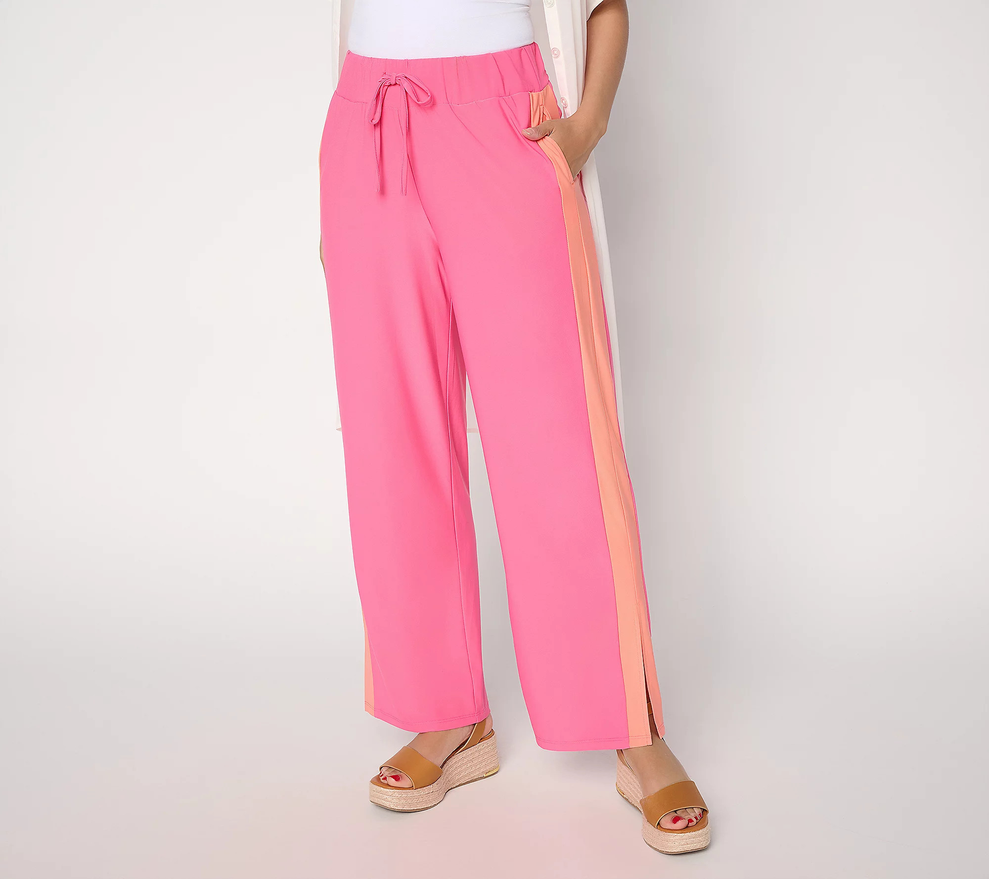 Brandis Dress Out Loud Petite Discovery Knit Colorblock Pant | QVC