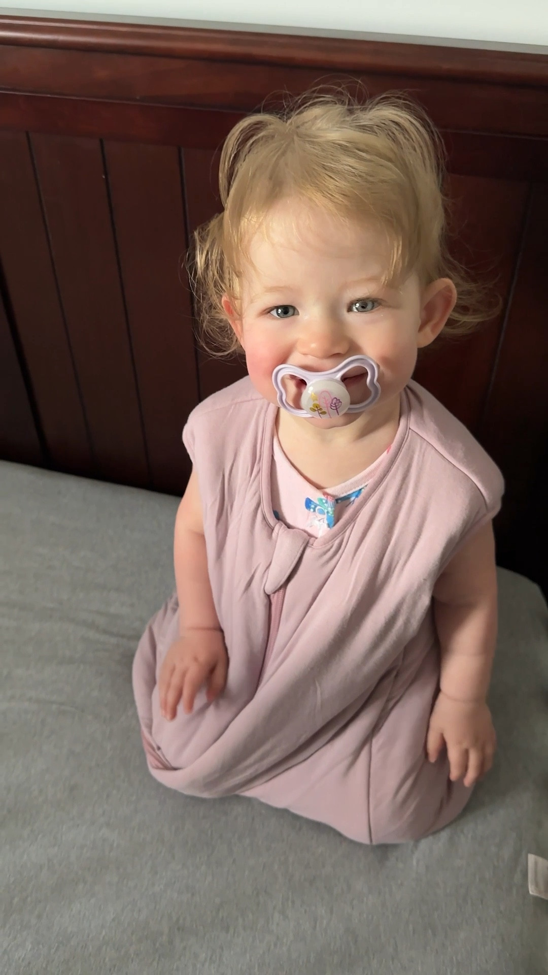 We’ve been loving our new sleep sacks from Halo. The material of this one is so comfy and perfect for transitioning into cooler months soon. 
Make sure you check out the other items from Halo Sleep. You can find all the sleeping needs for your baby and toddler. 

This was gifted by @halosleep
#ad #gifted

#LTKBaby #LTKFindsUnder50 #LTKBump