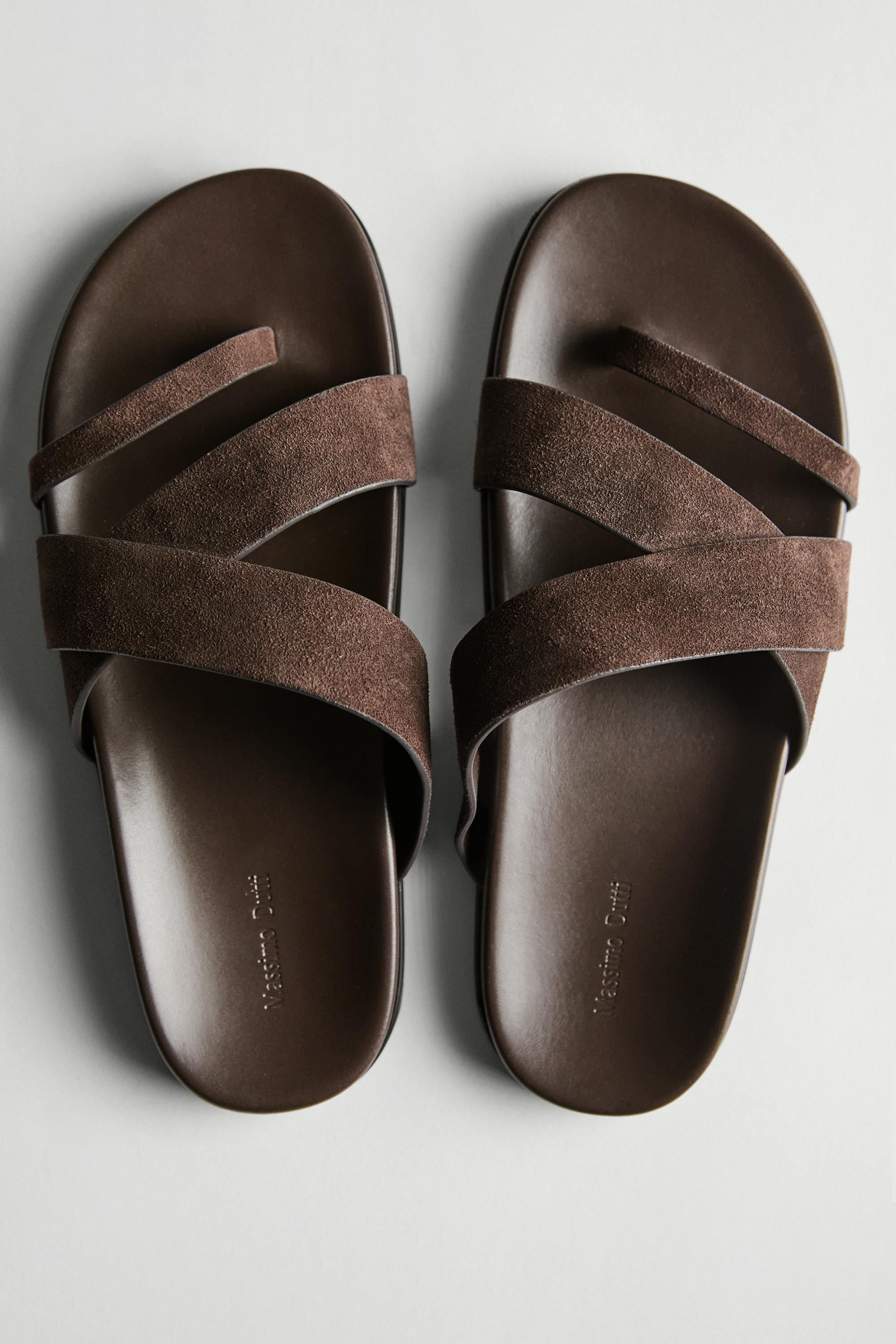 VIEW LOOK
Leather strap sandals

 £99.95  Colour:  Brown  Add to basket | Massimo Dutti UK