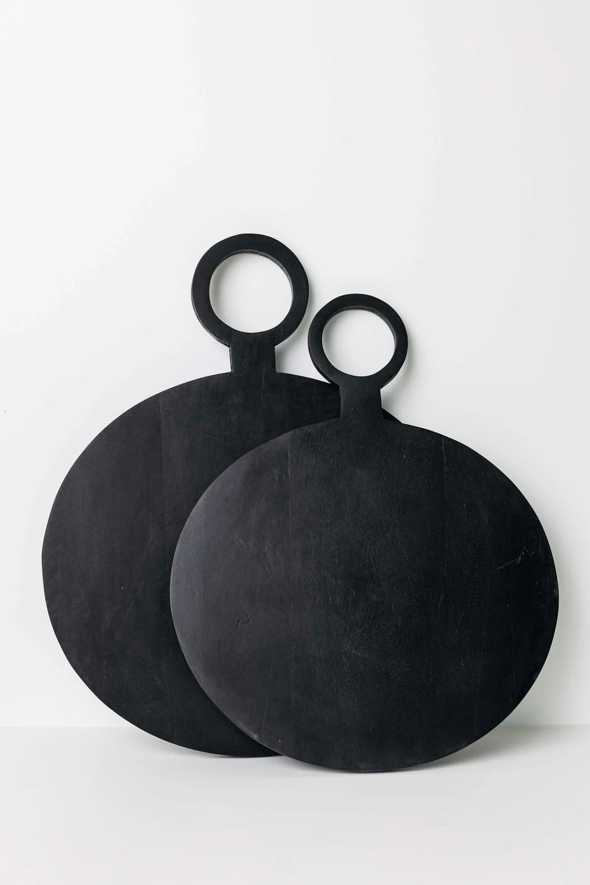 Mina Mango Board - Black - 2 Sizes | THELIFESTYLEDCO