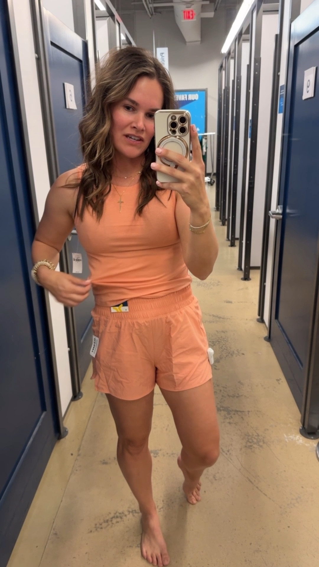  Y’all I’m stoked old navy brought these shorts back! I wear mine all the time. Several colors, high thick waist band, lined and great length. I’m in a S usually a 6 in bottoms and S in all tops. Loving this pretty coral going into spring. Easy sports mom outfit, spring outfit ✨ 
.
#oldnavy #oldnavyactive #activewear #workoutoutfit #momstyle #momfashion #casualstyle #springoutfit #

#LTKFindsUnder50 #LTKActive #LTKSaleAlert