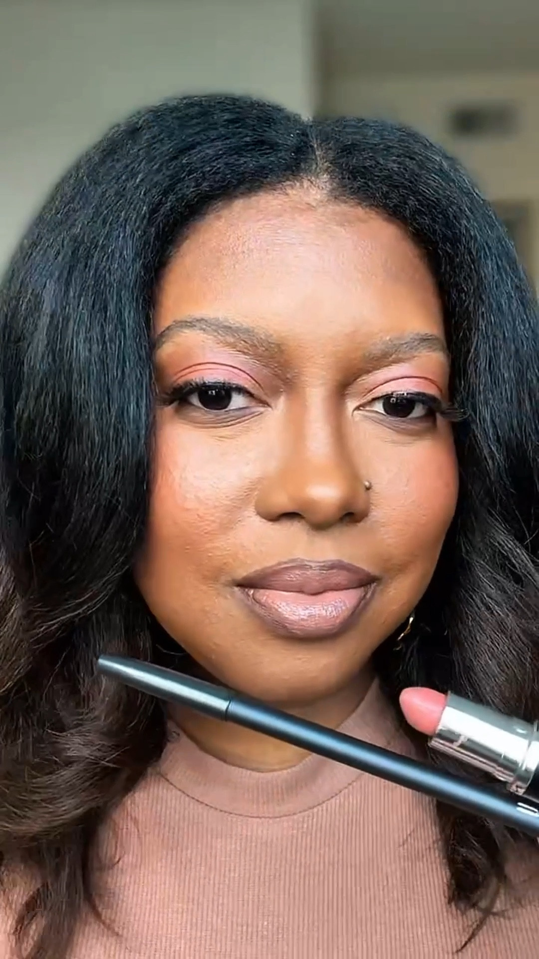 Lip combo! 

MAC cosmetics : 
Chestnut Lip liner 
Velvet Teddy- lipstick 

#LTKBeauty #LTKgrwm #LTKselfcare