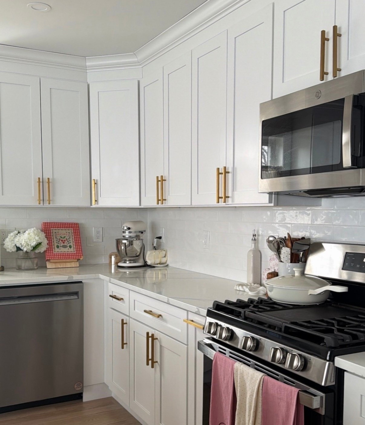 Love our kitchen ☁️✨

#LTKdayinmylife #LTKHome #LTKmorningroutine