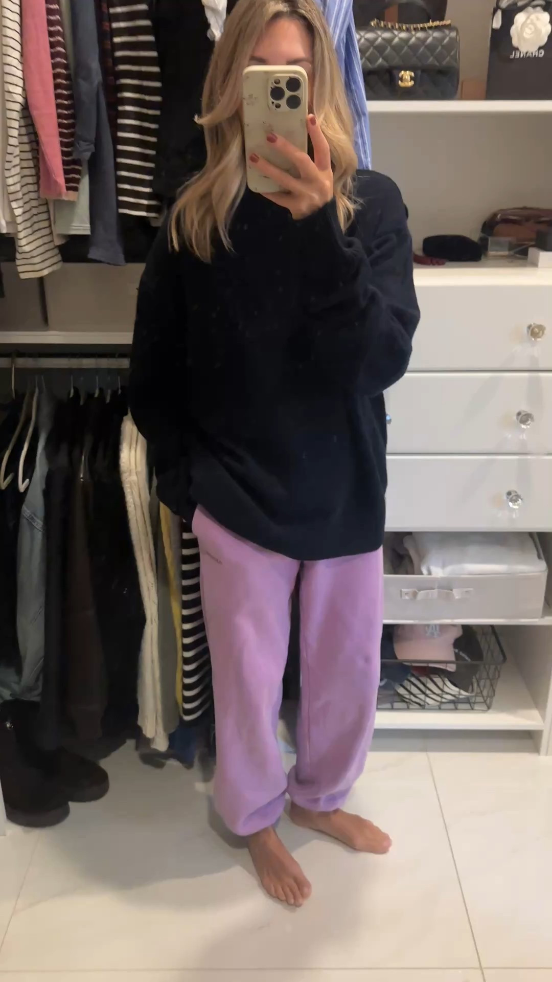 What I wore to the movies with my twins 👯 

Sweats & sweater are no longer available in this colourway but linked the style. 



#LTKfamily #LTKcanada #LTKstyletip