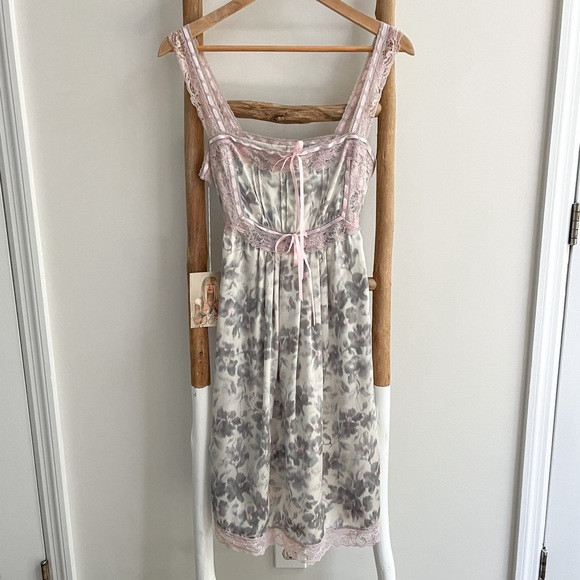 [betsey johnson] vintage 100% silk lace & ribbon trim mini dress gray floral 4 | Poshmark
