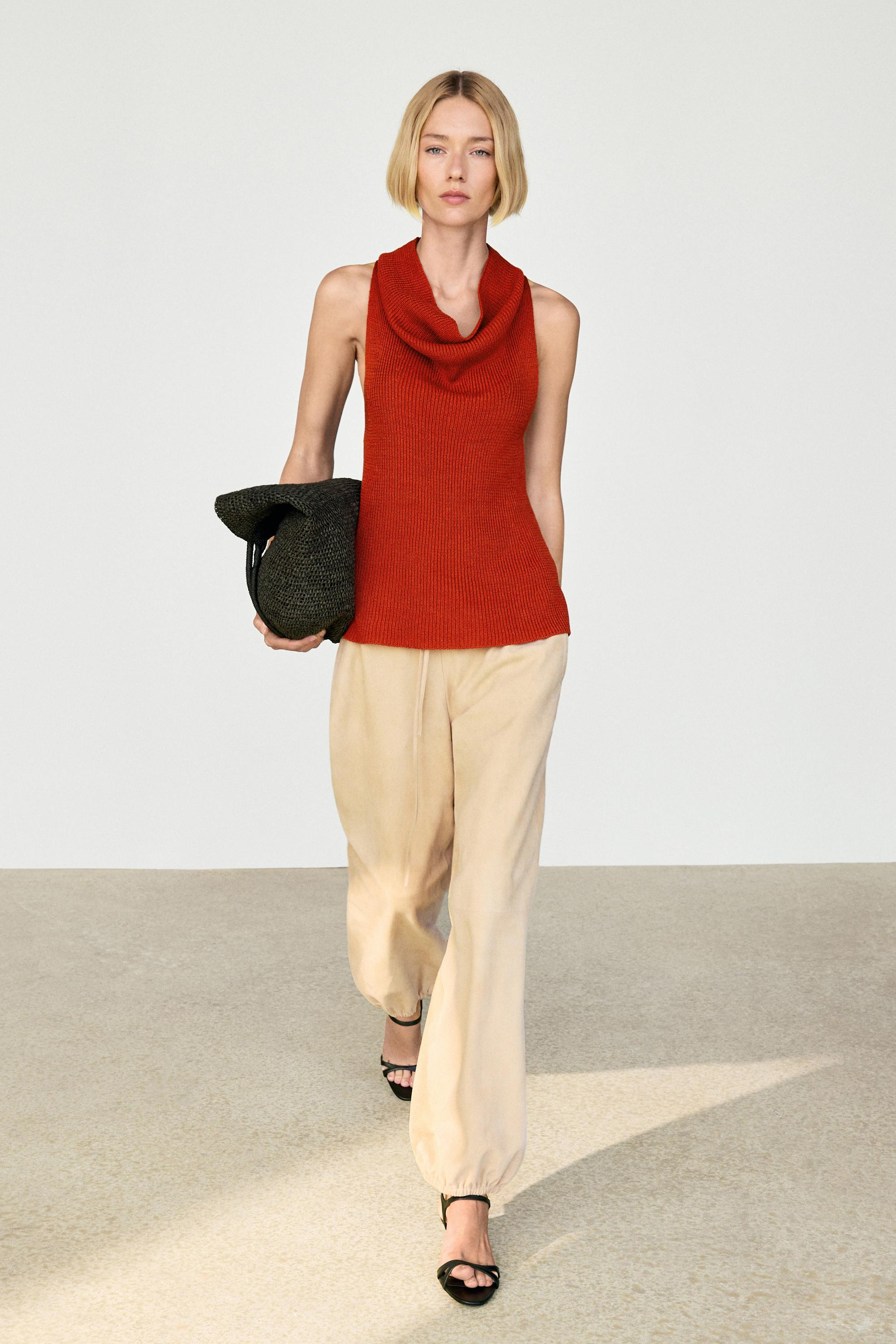 Cotton top with cowl neckline | Massimo Dutti UK