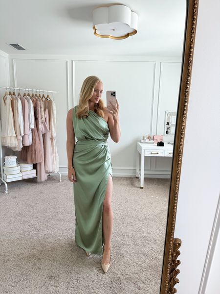This stunning dress from Petal and Pup would would be perfect for any formal event! I’m wearing size 6. Use my code STRAWBERRY20 for 20% off! 
Wedding guest dresses // formal dresses // summer dresses // event dresses // gala dresses // Petal and Pup finds 

#LTKSeasonal #LTKwedding #LTKstyletip