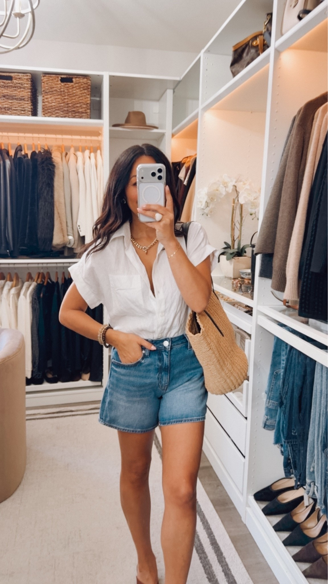Summer casual ⭐️ I own this linen shirt in two colors- fits TTS

#LTKootd #LTKOver40