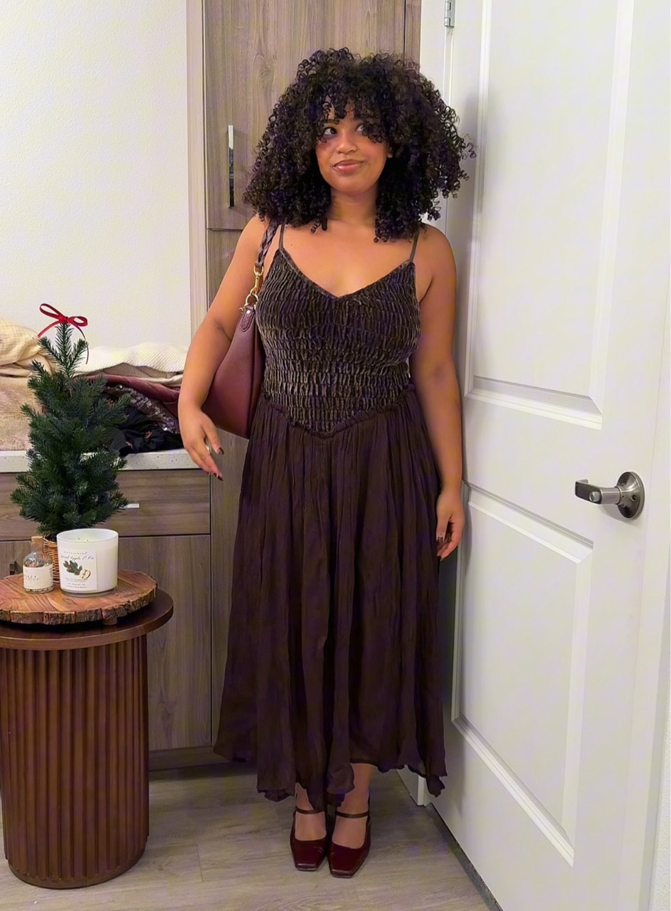 This velvet and tulle brown dress is ADORABLE! I’m wearing a size small!

holiday outfit inspiration
Holiday outfit ideas 
Holiday dress 
Thanksgiving dress

#LTKHoliday #LTKSeasonal #LTKCyberWeek