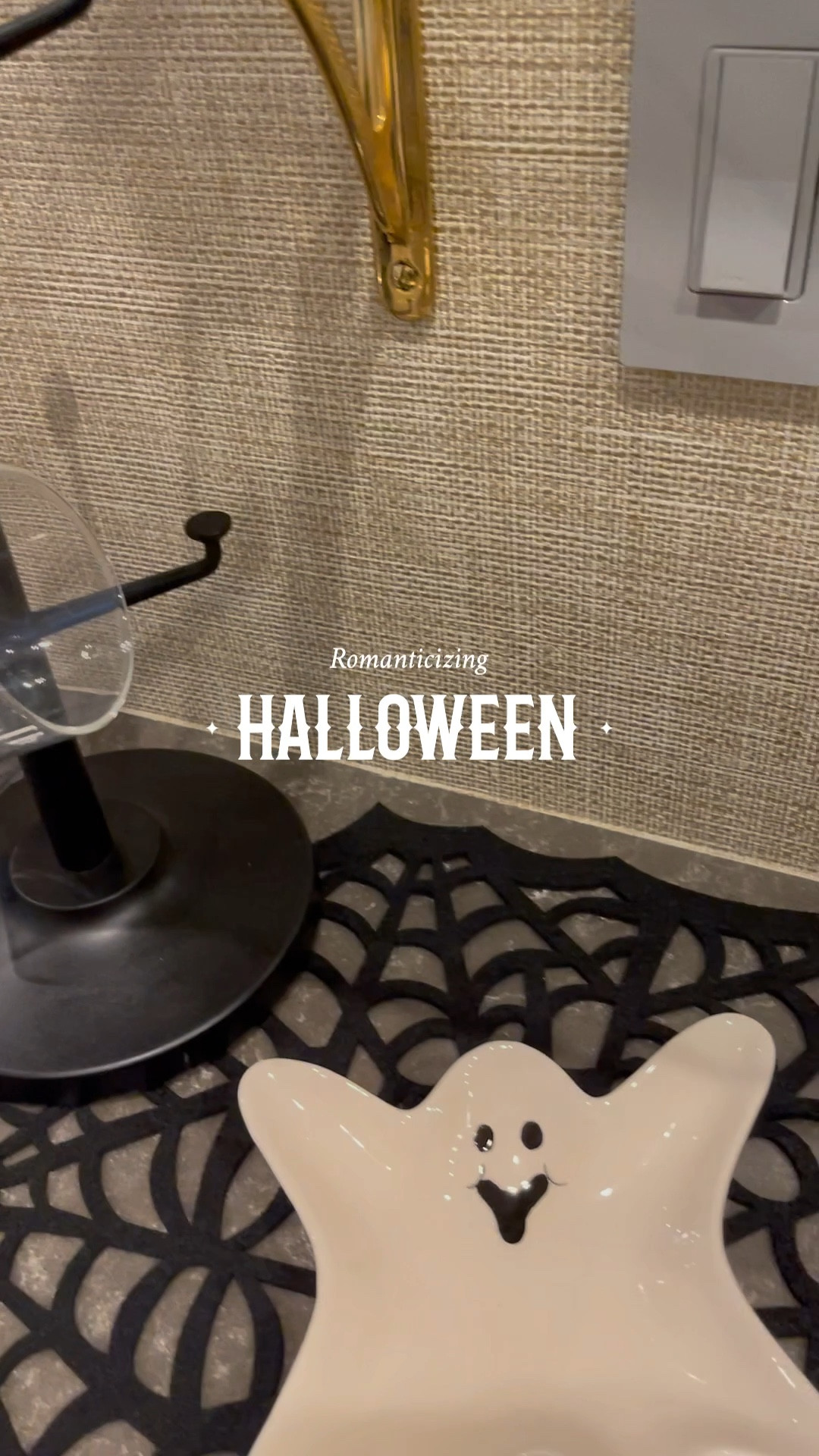 Halloween decor on the coffee bar
#ltkhalloween 

#LTKVideo #LTKhome #LTKover40