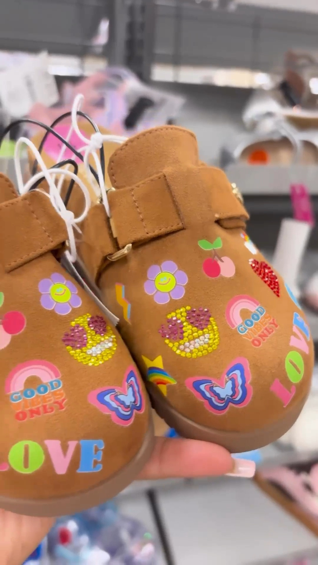 Cute toddler shoes 

#LTKBaby #LTKFamily #LTKShoeCrush